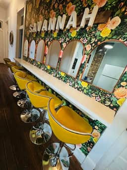 Yellow Pop on Starland | Sleeps 19 | Entire Duplex