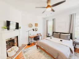 Starland District Group Retreat | Sleeps 22