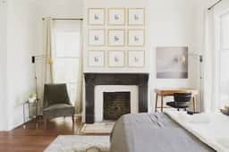 212 E Waldburg Unit B