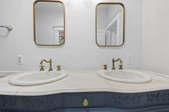 313 W 43rd - Whole Unit