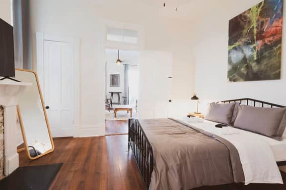Trendy 2BR/2BA | Walk to Forsyth Park